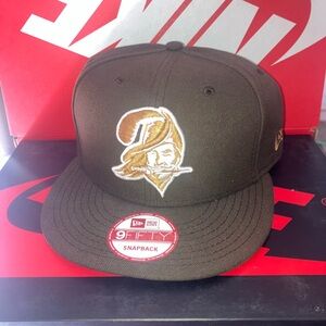 NWT Tampa Bay Buccaneers New Era 9FIFTY NFL Snapback Hat